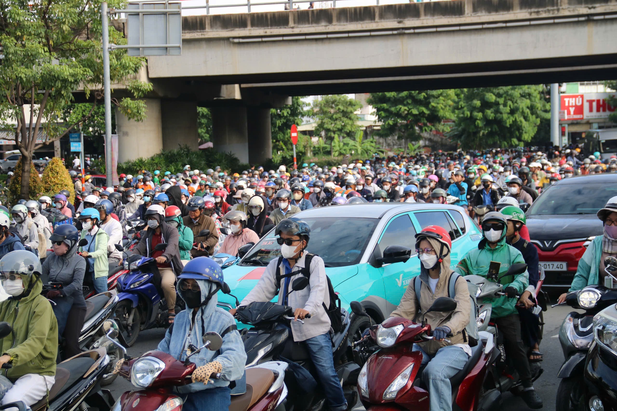 Taxi Thủy Nguyên Khu Công Nghiệp Nam Cầu Kiền: Gọi Ngay Sau 5 Phút!